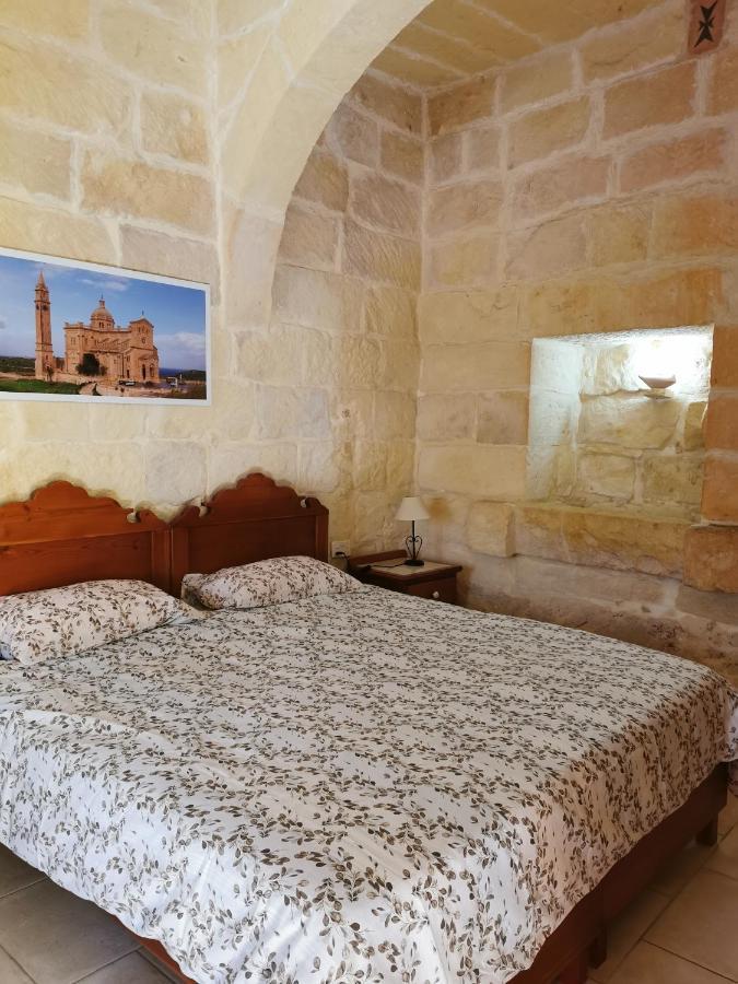 Bed And Breakfast "Selena" With Swim Pool Nadur Exterior photo